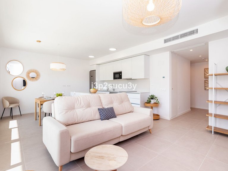 Apartment for Sale in Bel Air, Malaga 11