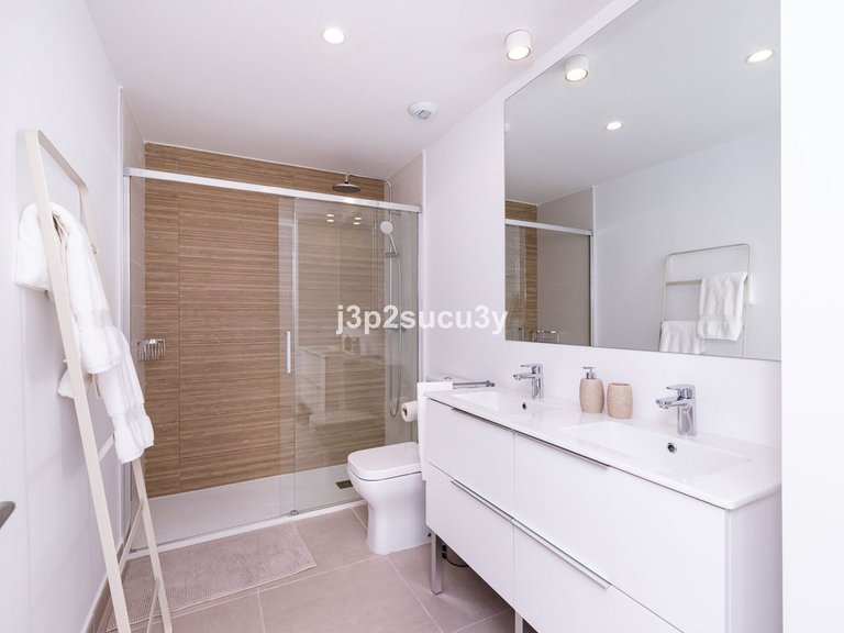 Apartment for Sale in Bel Air, Malaga 17