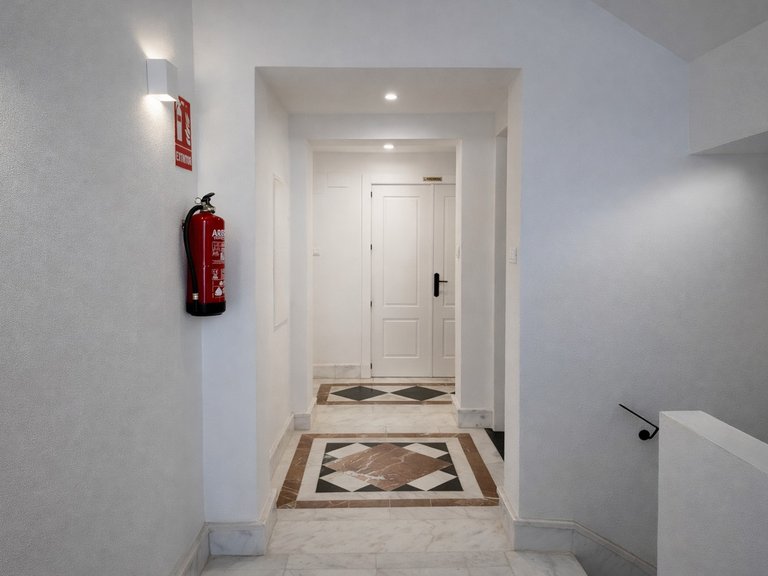Apartment for Sale in Nueva Andalucía, Malaga 9