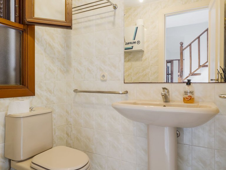 Villa for Sale in Estepona, Malaga 11