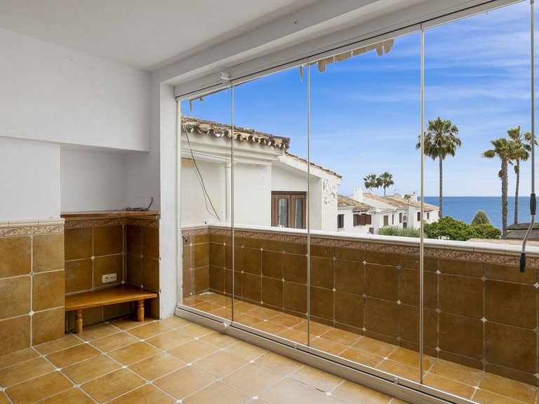 Villa for Sale in Estepona, Malaga 12