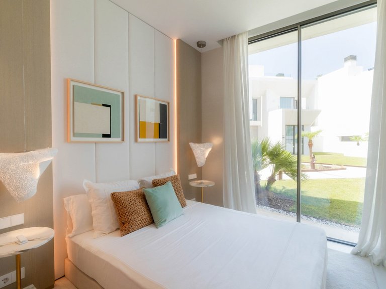 Villa for Sale in Nueva Andalucía, Malaga 36
