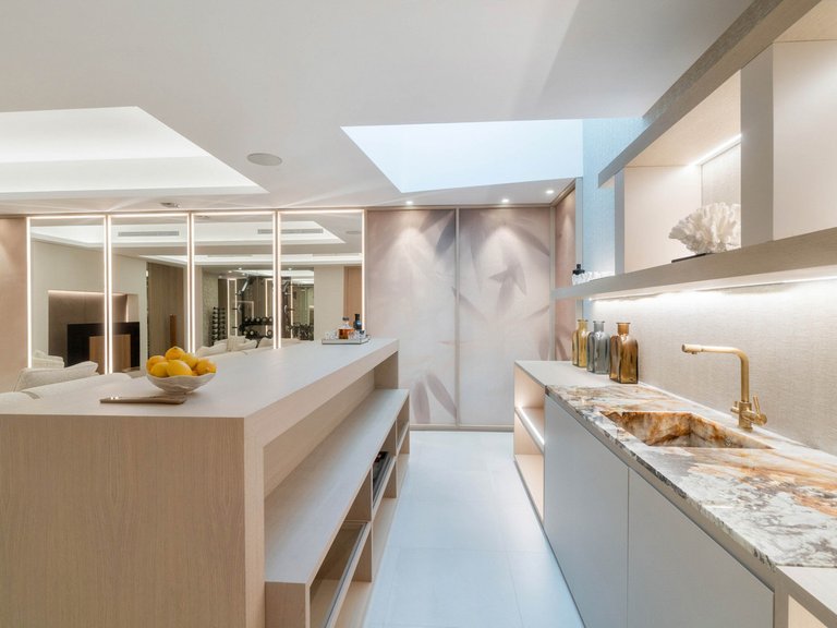 Villa for Sale in Nueva Andalucía, Malaga 41