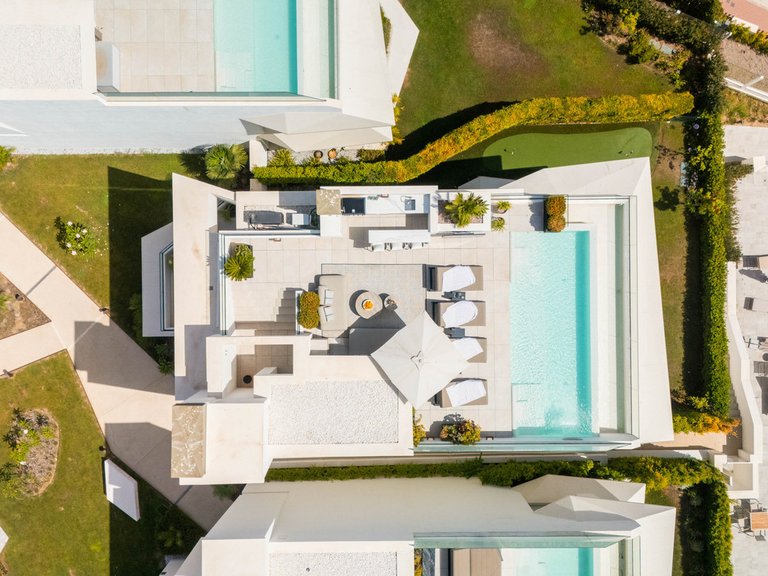 Villa for Sale in Nueva Andalucía, Malaga 54