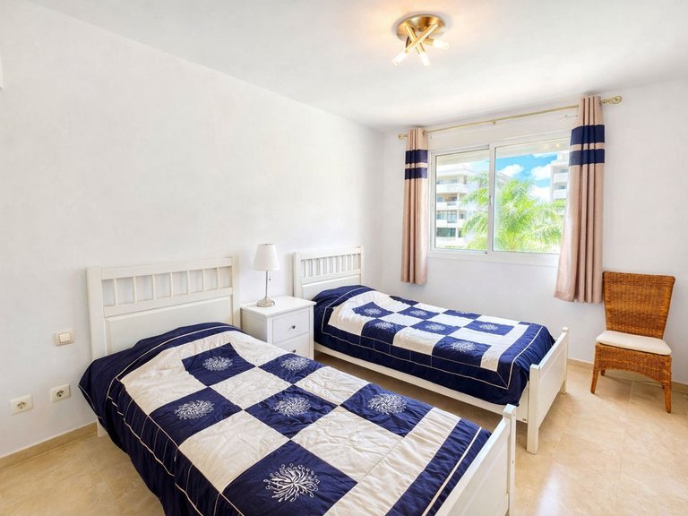 Apartment for Sale in La Duquesa, Malaga 14