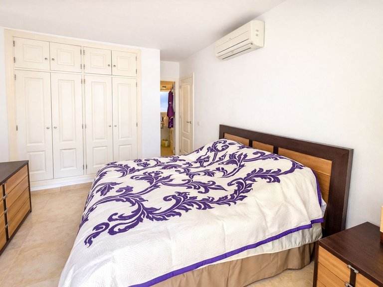 Apartment for Sale in La Duquesa, Malaga 17
