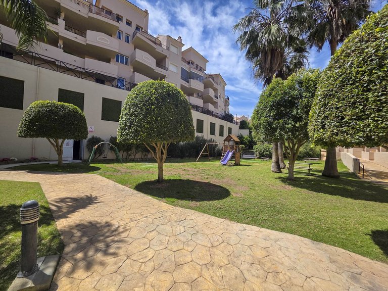 Apartment for Sale in La Duquesa, Malaga 25