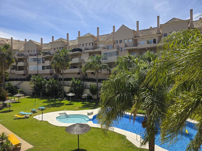 Apartment for Sale in La Duquesa, Malaga 27