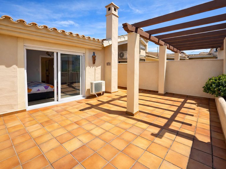 Apartment for Sale in La Duquesa, Malaga 3