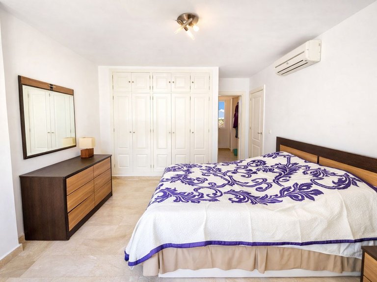 Apartment for Sale in La Duquesa, Malaga 32