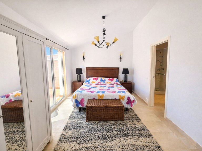 Apartment for Sale in La Duquesa, Malaga 33