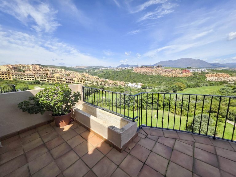 Apartment for Sale in La Duquesa, Malaga 38
