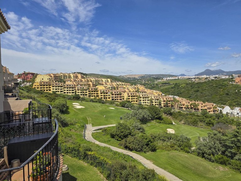 Apartment for Sale in La Duquesa, Malaga 41