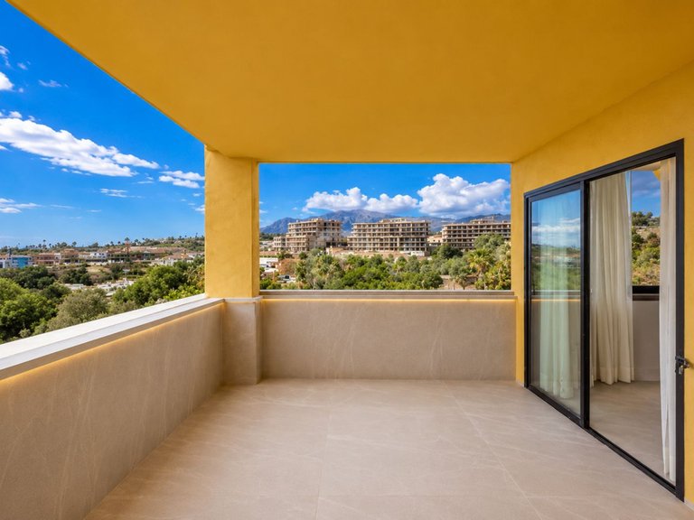 Apartment for Sale in Costa del Sol New Golden Mile, Malaga 23