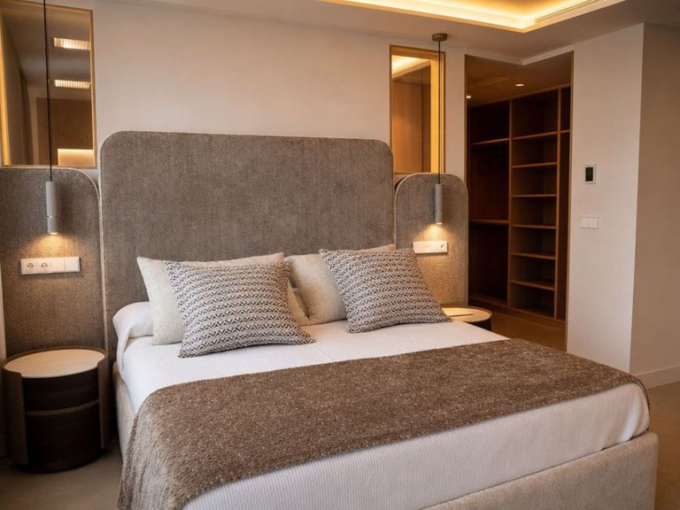 Apartment for Sale in Costa del Sol New Golden Mile, Malaga 40