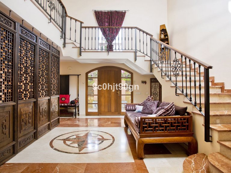 Villa for Sale in Elviria, Malaga 13