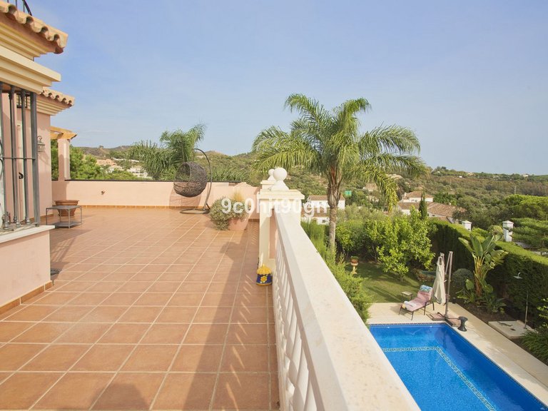 Villa for Sale in Elviria, Malaga 19