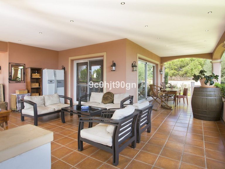 Villa for Sale in Elviria, Malaga 7