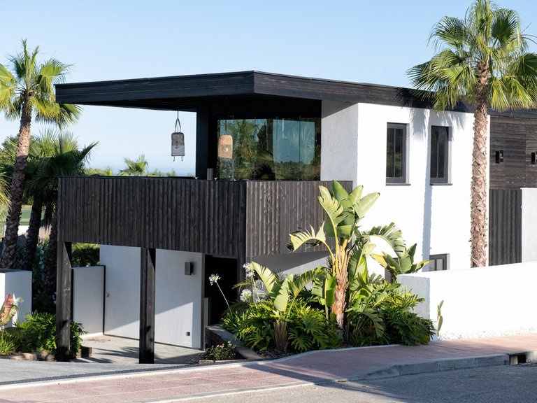 Villa for Sale in Valle Romano, Malaga 30