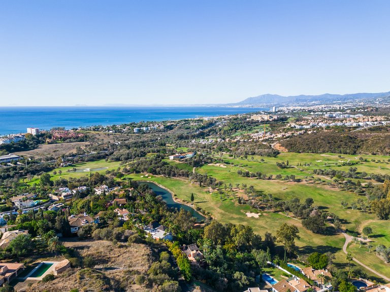 Plot for Sale in El Rosario, Malaga 5
