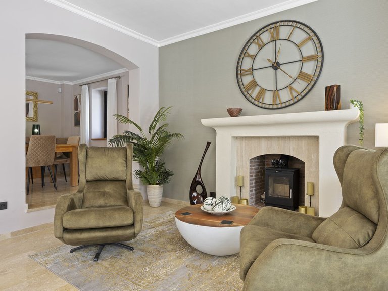 Villa for Sale in El Paraiso, Malaga 38