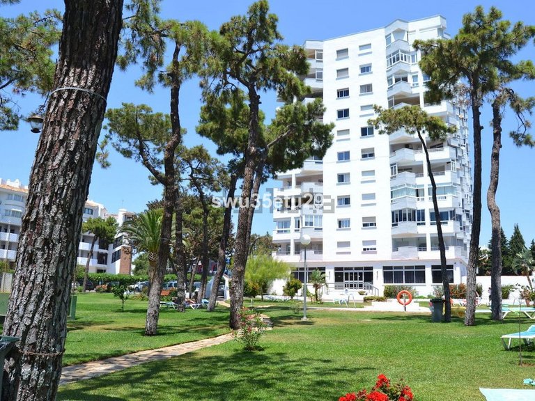 Apartment for Sale in Calahonda, Malaga 14