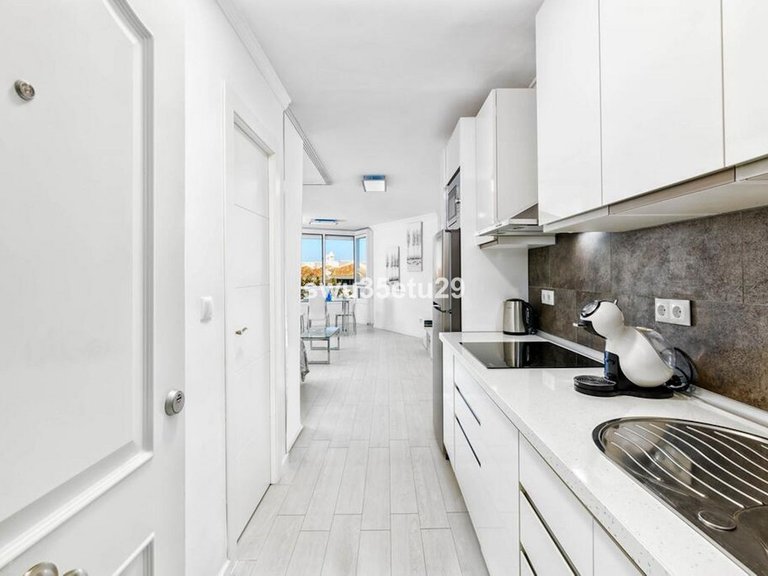 Apartment for Sale in Calahonda, Malaga 8