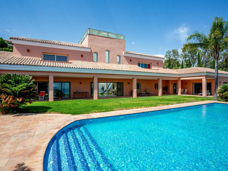 Villa for Sale in Costa del Sol Benalmadena, Malaga 12