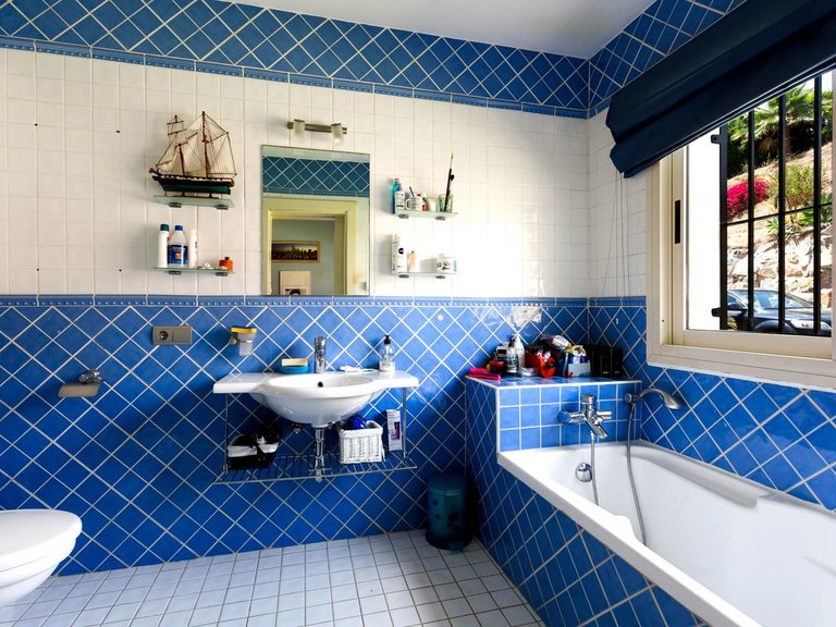 Villa for Sale in Costa del Sol Benalmadena, Malaga 21