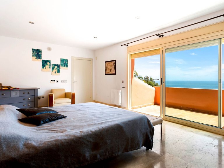 Villa for Sale in Costa del Sol Benalmadena, Malaga 22