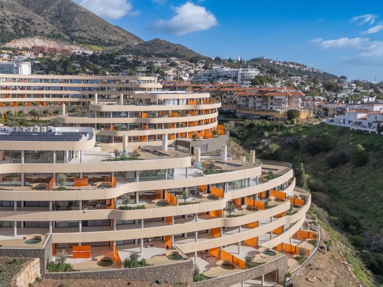 Apartment for Sale in Fuengirola, Malaga 42