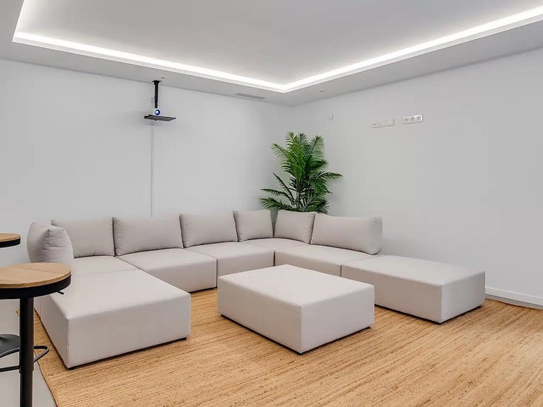 Villa for Sale in El Paraiso, Malaga 22
