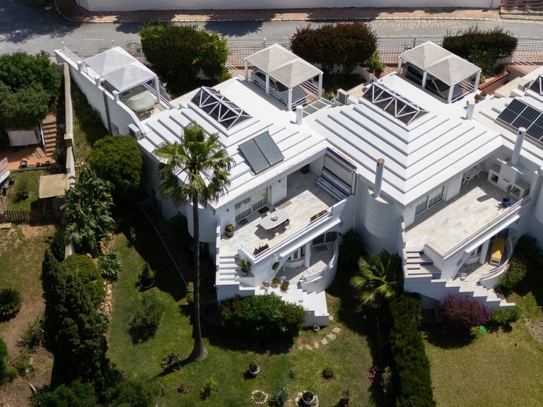 Villa for Sale in Calahonda, Malaga 1