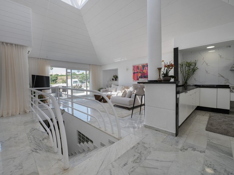 Villa for Sale in Calahonda, Malaga 15