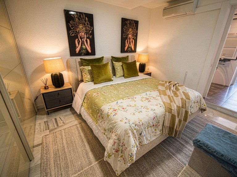 Villa for Sale in Calahonda, Malaga 30