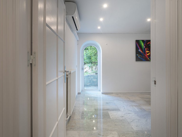 Villa for Sale in Calahonda, Malaga 31