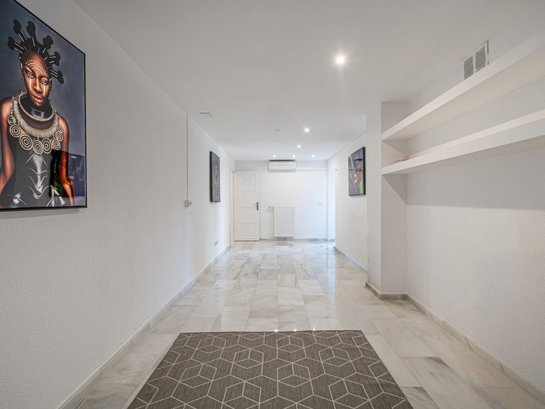Villa for Sale in Calahonda, Malaga 33