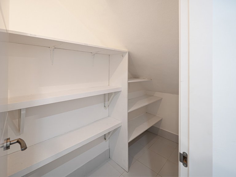 Villa for Sale in Calahonda, Malaga 35