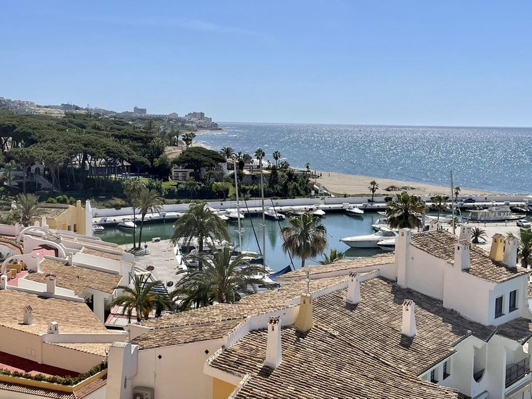 Apartment for Sale in Puerto De Cabopino, Malaga 11