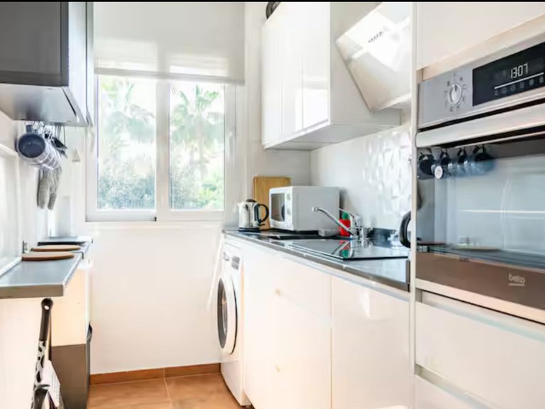 Apartment for Sale in Puerto De Cabopino, Malaga 9