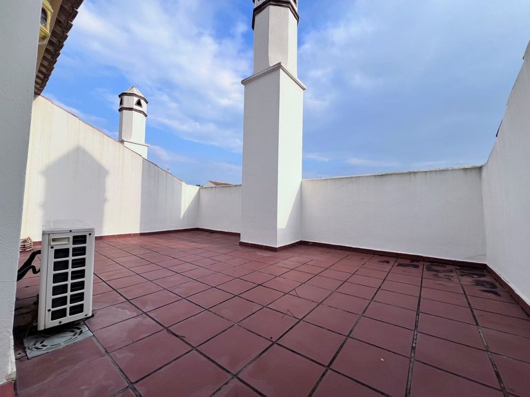 Apartment for Sale in Las Chapas, Malaga 18
