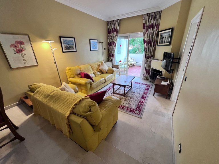 Apartment for Sale in Las Chapas, Malaga 6