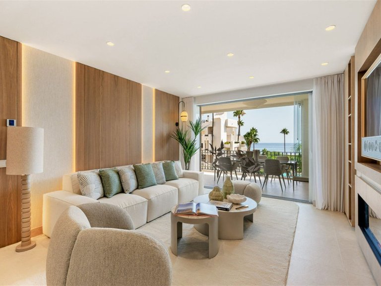 Apartment for Sale in New Golden Mile, Malaga 6