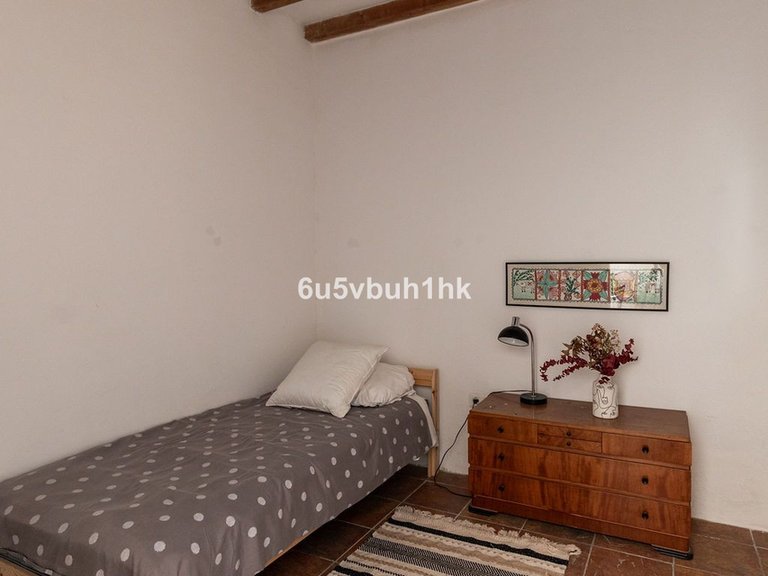 Villa for Sale in Málaga, Malaga 42