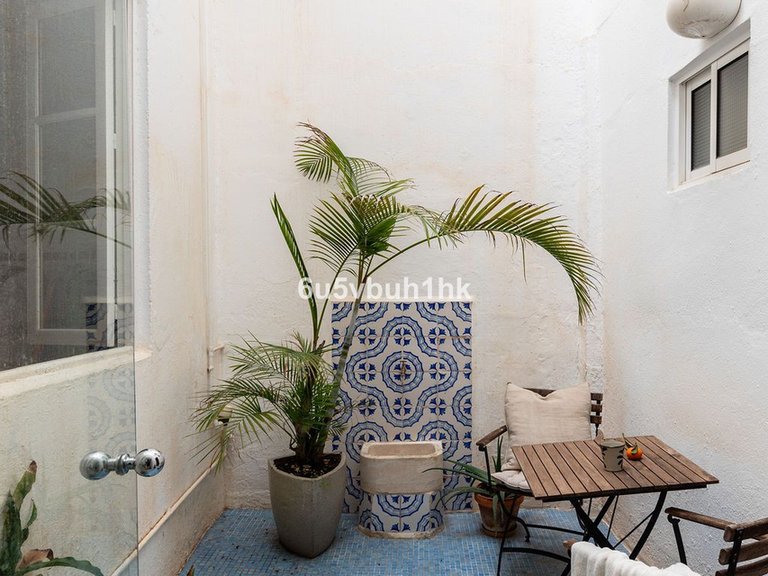 Villa for Sale in Málaga, Malaga 47