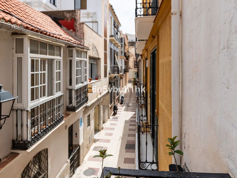Villa for Sale in Málaga, Malaga 49