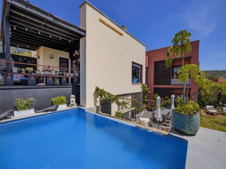 Villa for Sale in Los Flamingos, Malaga 24