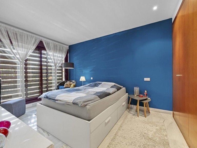 Villa for Sale in Los Flamingos, Malaga 39
