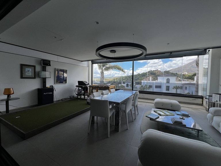 Apartment for Sale in Estepona, Malaga 1