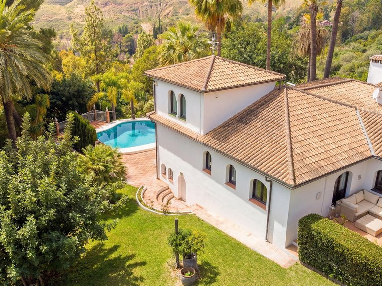 Villa for Sale in Alhaurín El Grande, Malaga 4